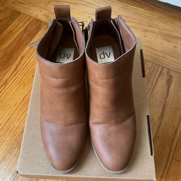 DV Target Ankle Boots - Picture 3 of 7